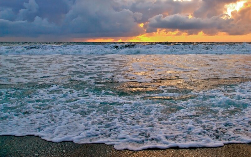 Ocean Waves at Sunset — Sand