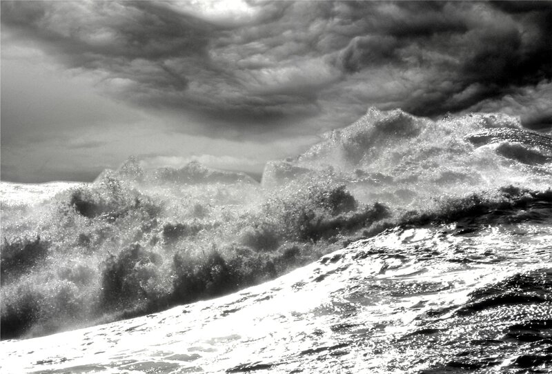 Ocean Waves Crashing — Black, Dramatic