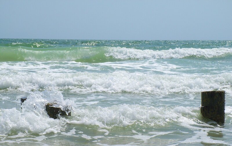 Ocean Waves Crashing — Blue, Dynamic, Afternoon, Photograph, Sea