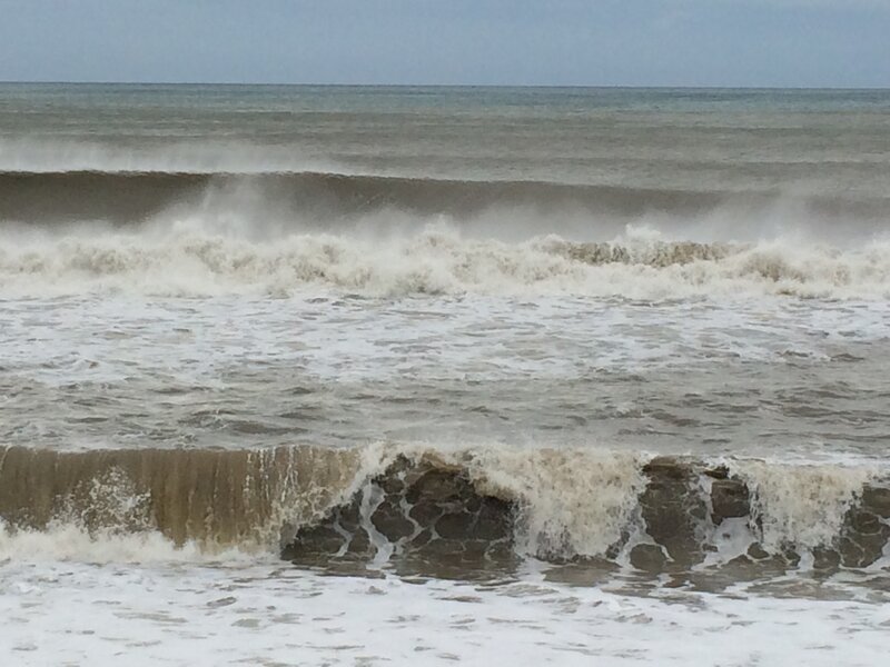 Ocean Waves Crashing — Gray, Dramatic, Photograph, Sea