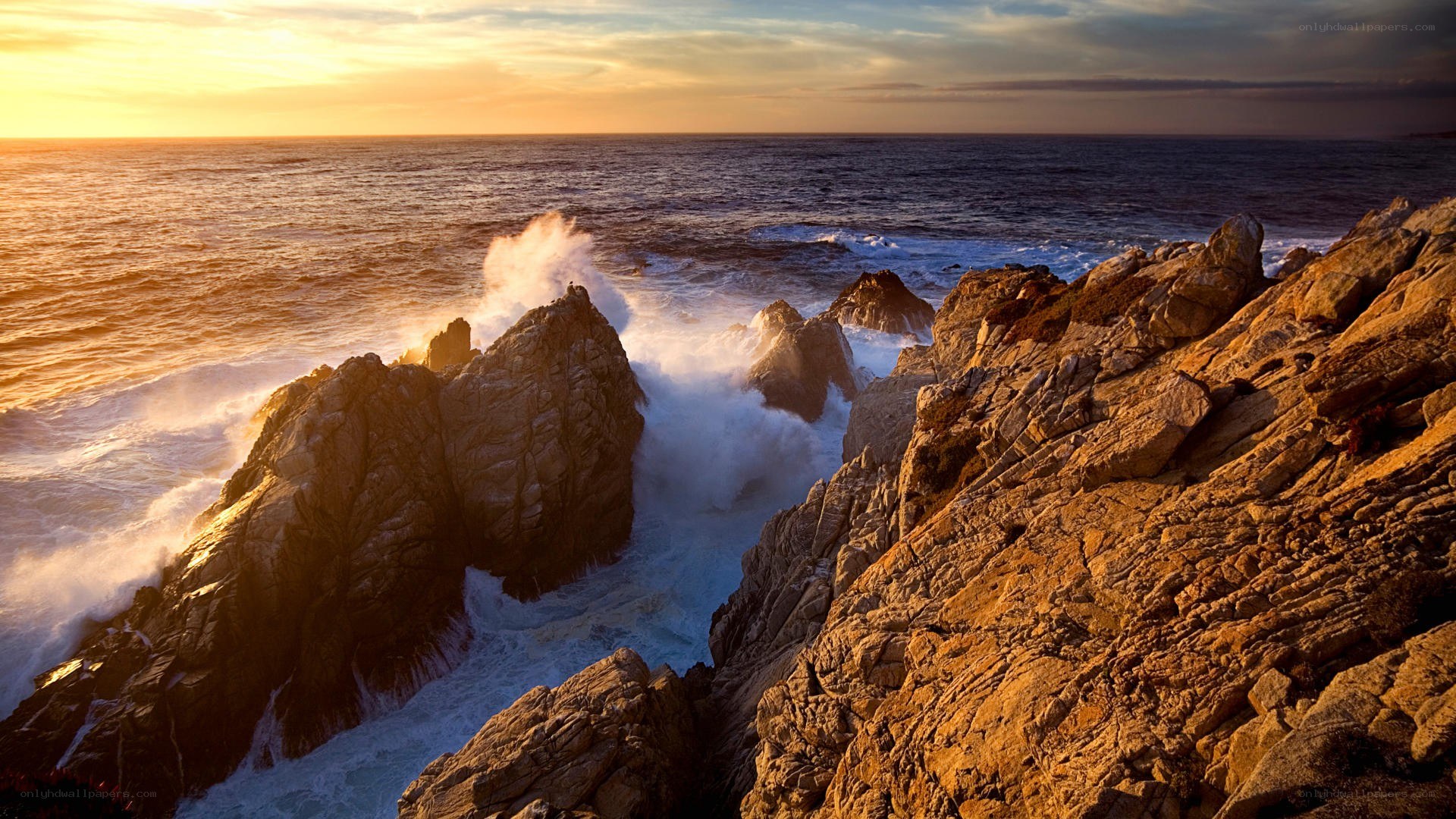 Ocean waves crashing on rocks