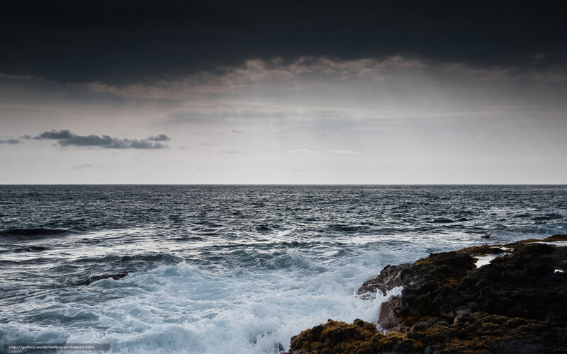 Ocean Waves Crashing on Rocks — Gray, Dramatic, Photograph