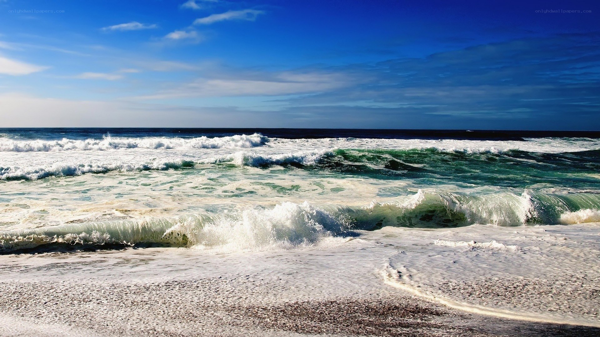 Ocean waves crashing on shore