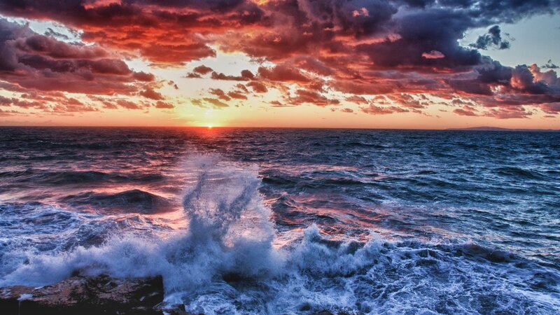 Ocean Waves Crashing — Red, Dramatic