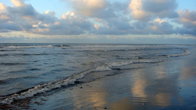 Ocean Waves on Beach — Blue, Serene, Sunset, Photograph, Clouds