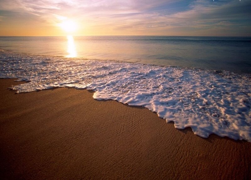 Ocean Waves on Beach — Gold