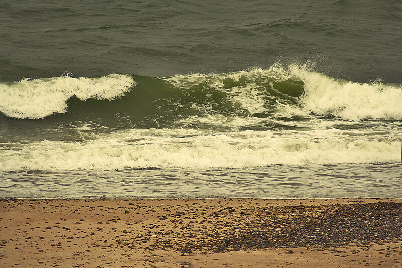 Ocean Waves on Beach — Green, Calm
