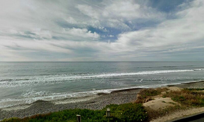 Ocean Waves on Pebble Beach