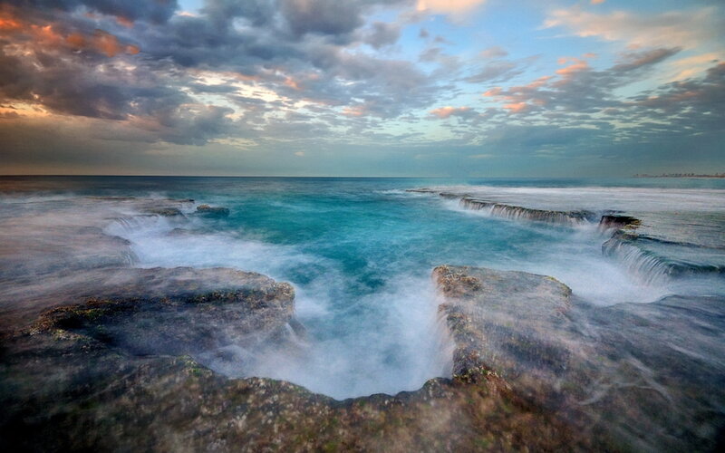 Ocean Waves on Rocks — Blue, Dramatic