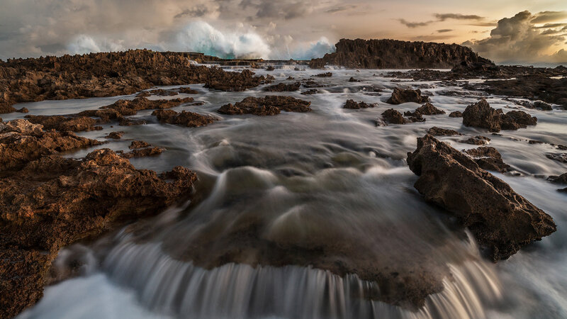 Ocean Waves on Rocks — Brown, Dramatic