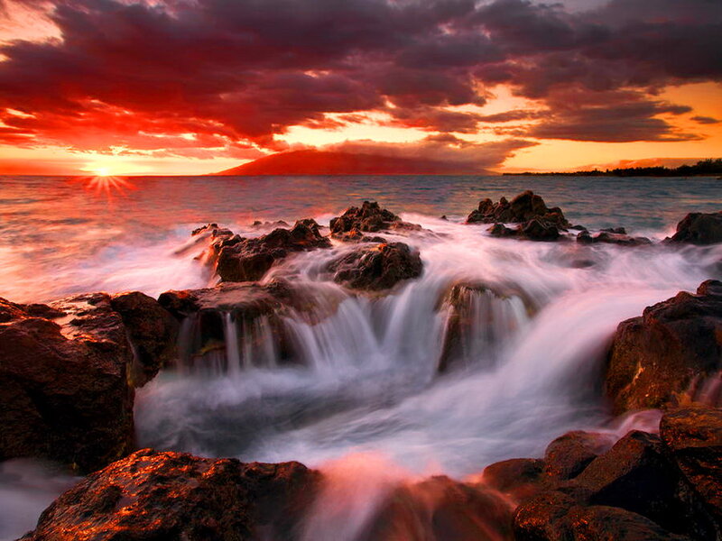Ocean Waves on Rocks — Red