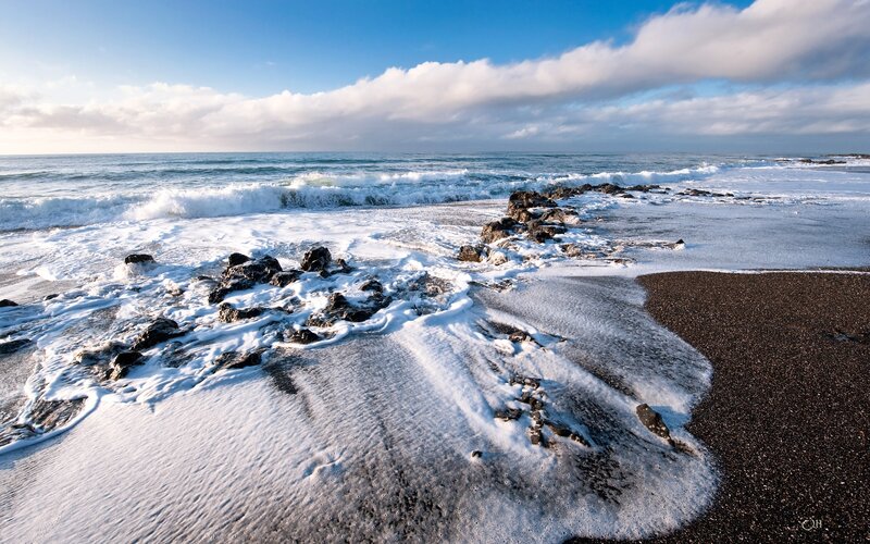 Ocean Waves on Rocky Shore — Blue, Dramatic, Morning