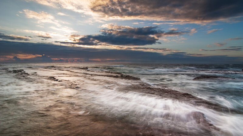 Ocean Waves on Rocky Shore — Blue, Dramatic