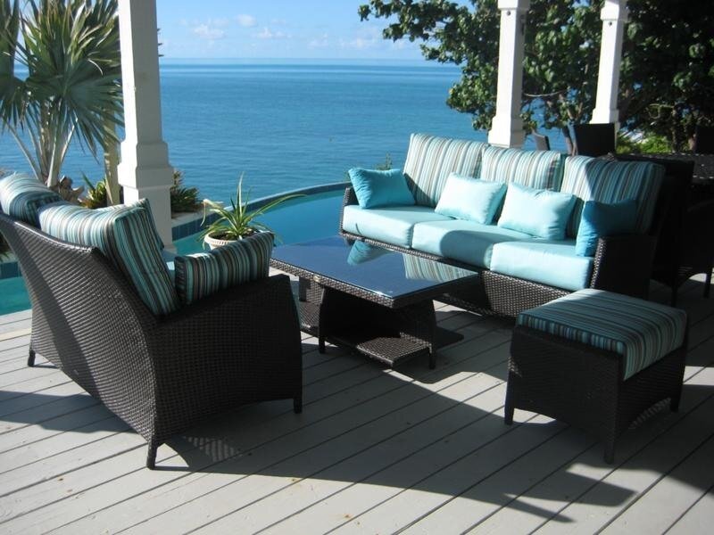 Oceanfront patio furniture set