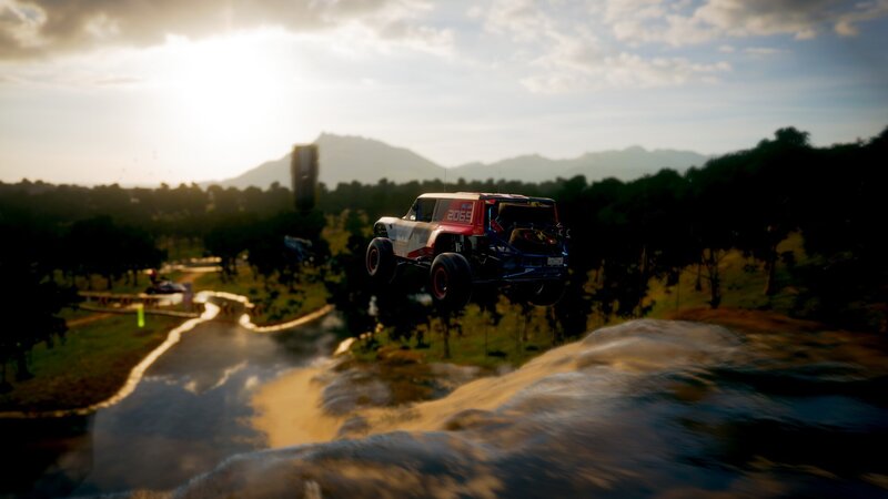 Off-road Vehicle in Mid-air — Green, Dramatic