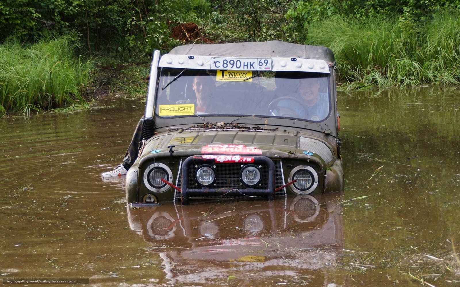 Off-road vehicle in water