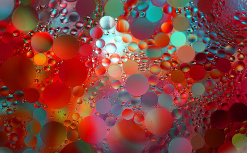 Oil Bubbles in Water — Red, Vibrant
