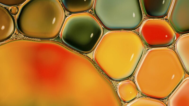 Oil Droplets in Water — Yellow