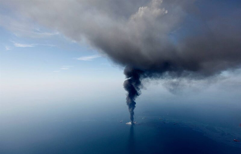 Oil rig fire at sea