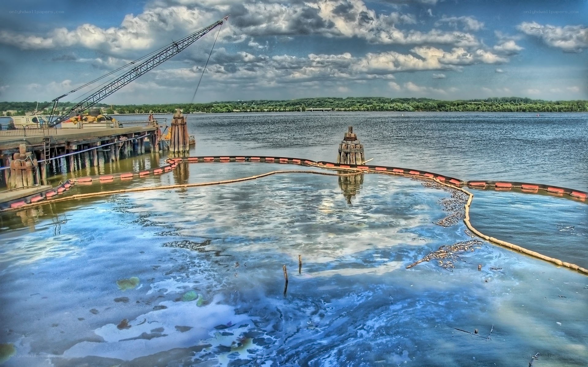 Oil spill containment at dock