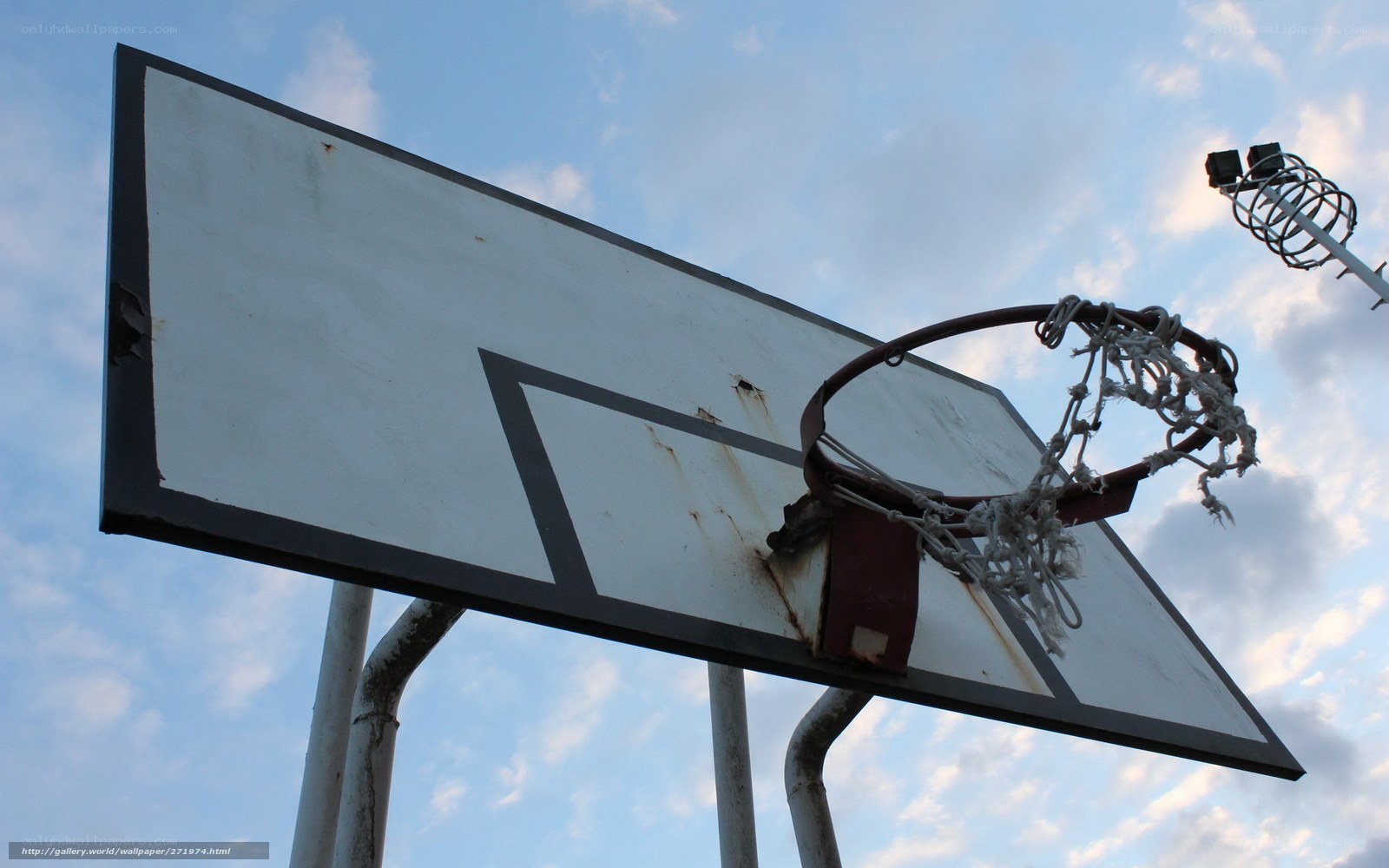 Old basketball hoop