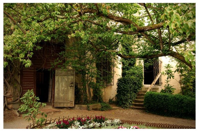 Old House with Garden