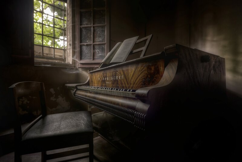 Old Piano in Room — Brown