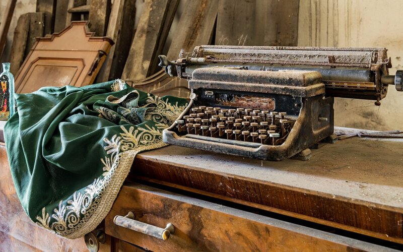 Old Typewriter on Table — Brown