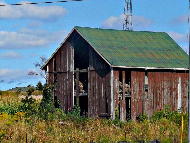 Old Wooden Barn — Brown, Rural, Afternoon