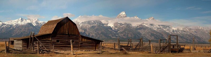 Old Wooden Barn — Brown, Serene