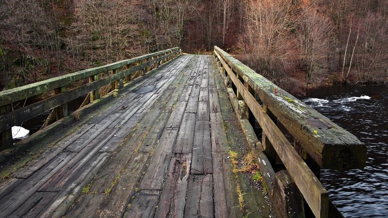 Old Wooden Bridge — Brown, Serene
