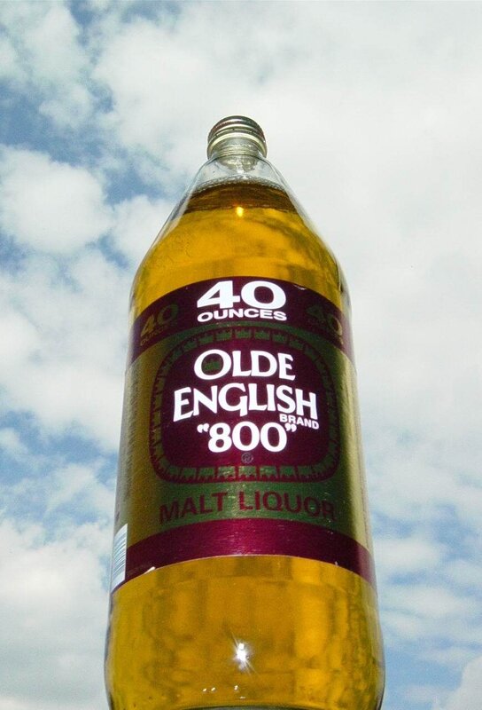 Olde English 800 malt liquor bottle