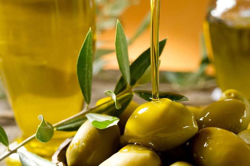 Olive Oil Pouring — Yellow