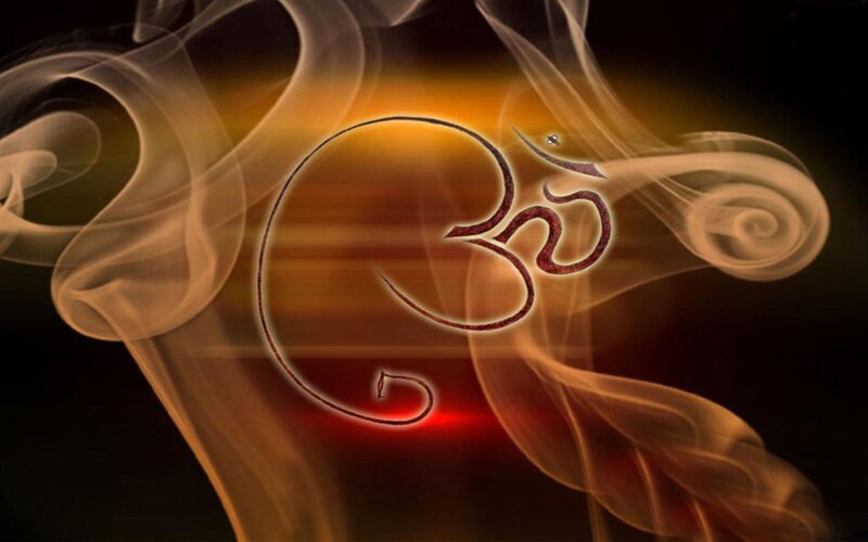 Om Symbol in Smoke