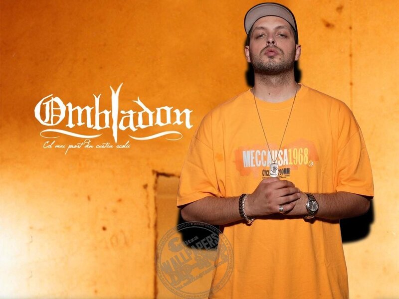 Ombiladon artist portrait