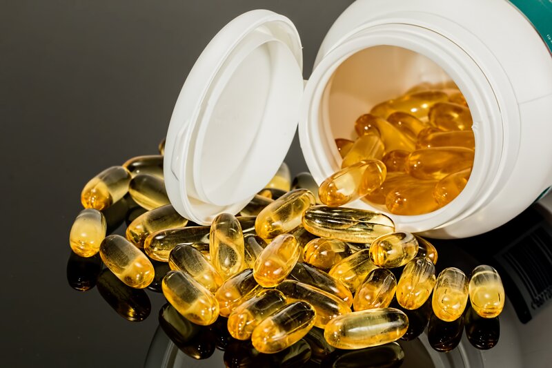 omega-3 supplements spilling