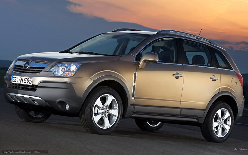 Opel Antara SUV at sunset