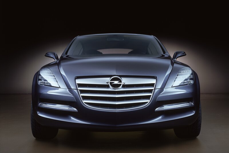 Opel concept car front view