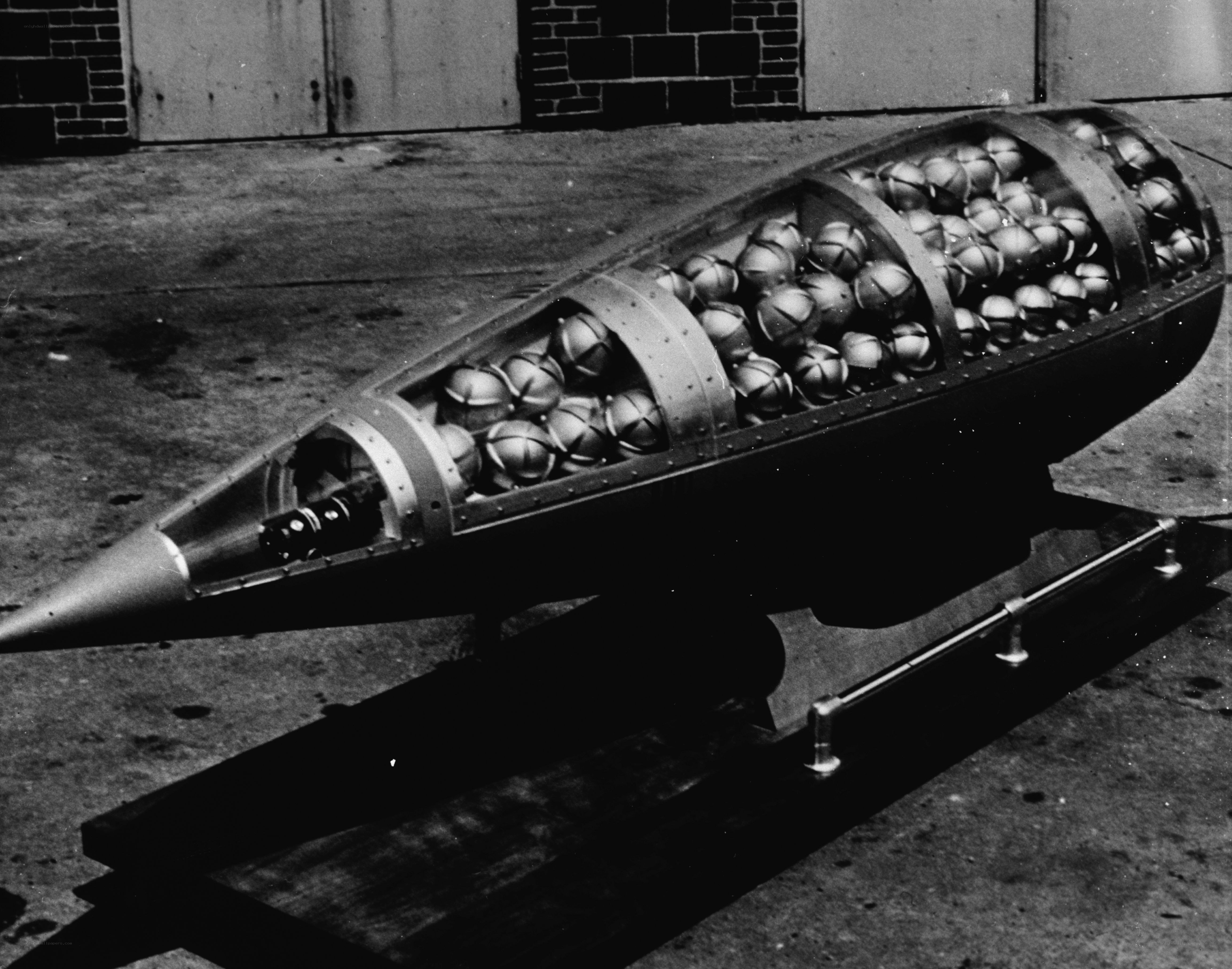 open missile with bomblets