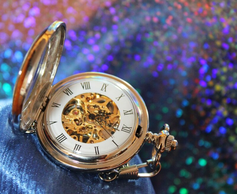 Open Pocket Watch — Blue