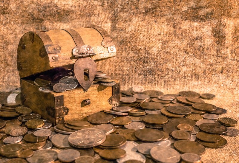 Open Treasure Chest — Brown