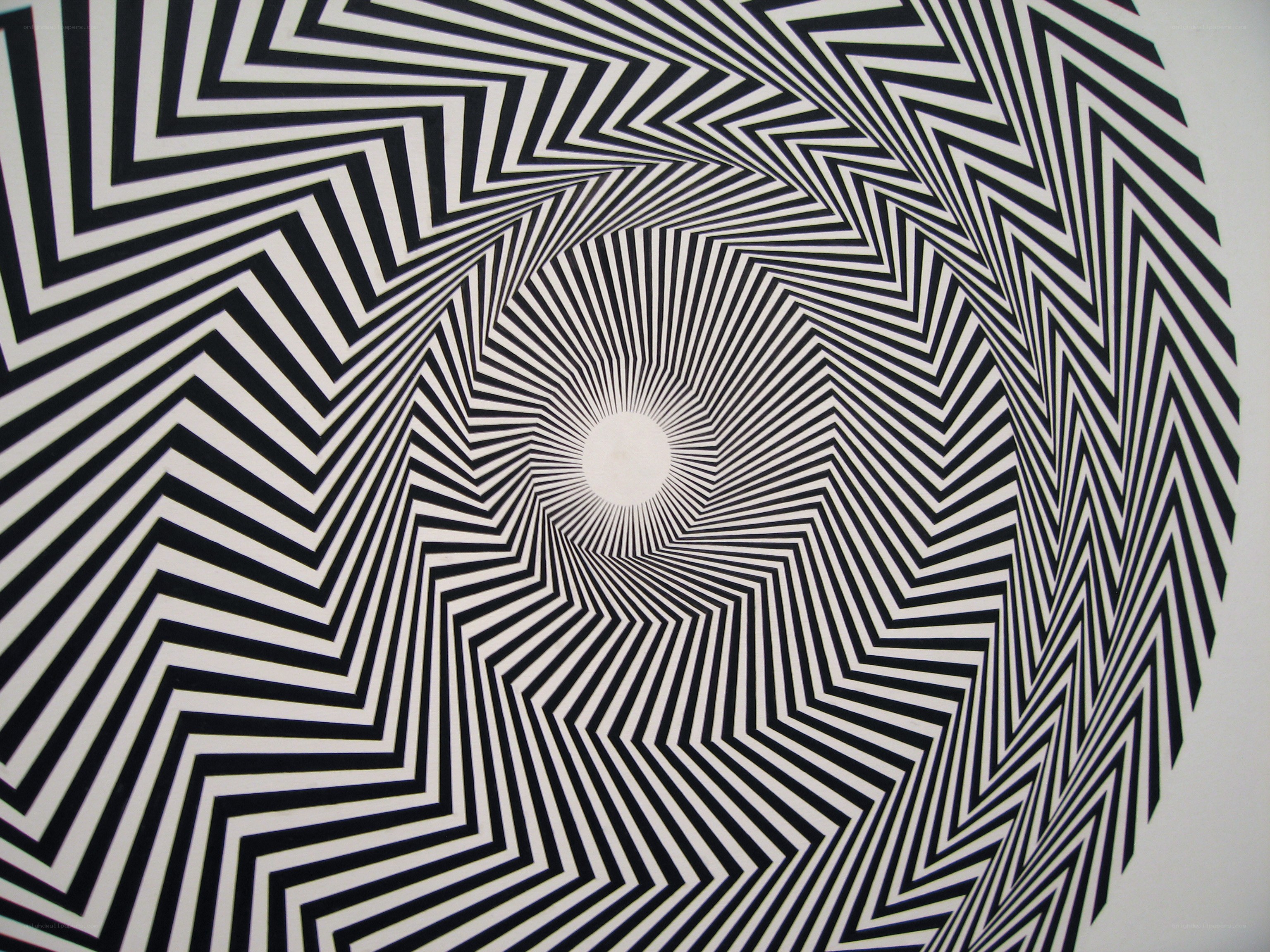 Optical illusion spiral