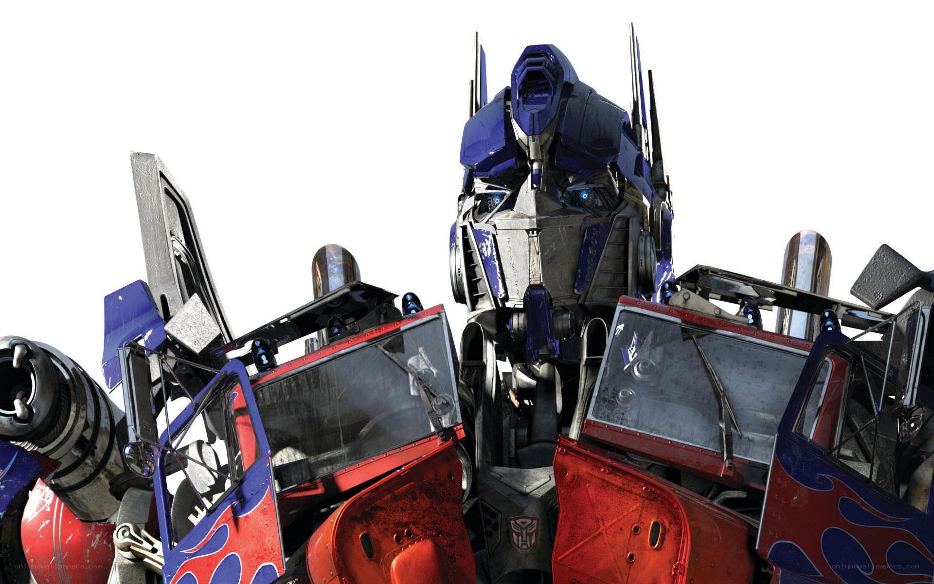 Optimus Prime with damaged vehicles