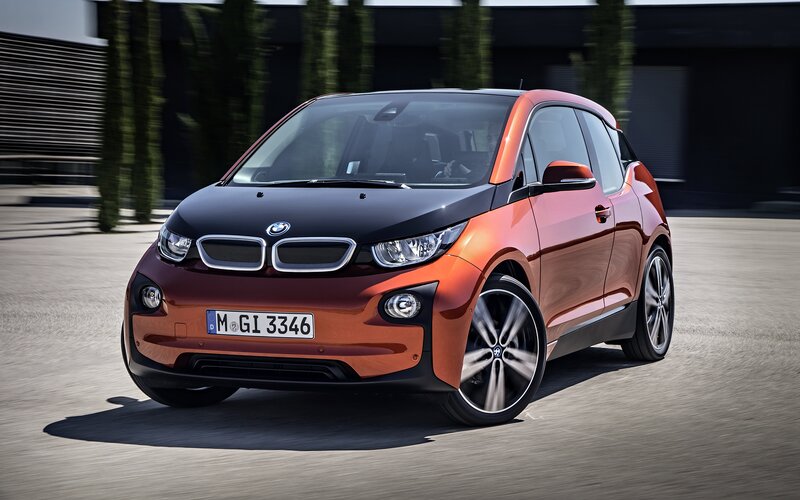 Orange and Black Car — Dynamic