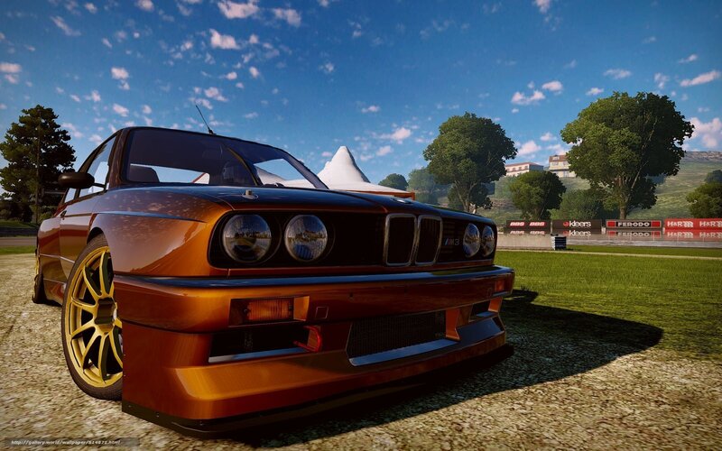 Orange BMW M3 — Bright