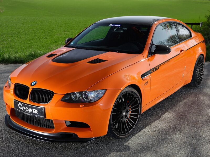 Orange BMW M3 Coupe — Dynamic