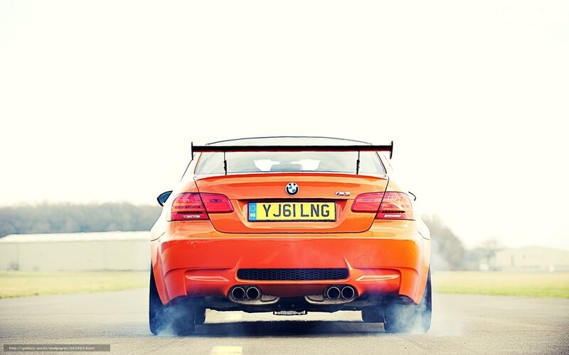 Orange BMW M3 — Dynamic, Photograph