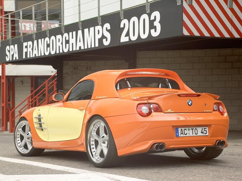 Orange BMW Z8 at Spa Francorchamps