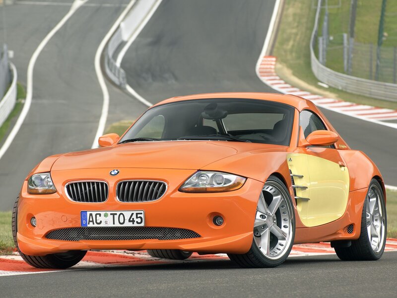 Orange BMW Z8 on racetrack