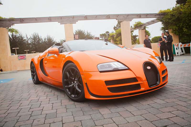 Orange Bugatti Veyron — Calm